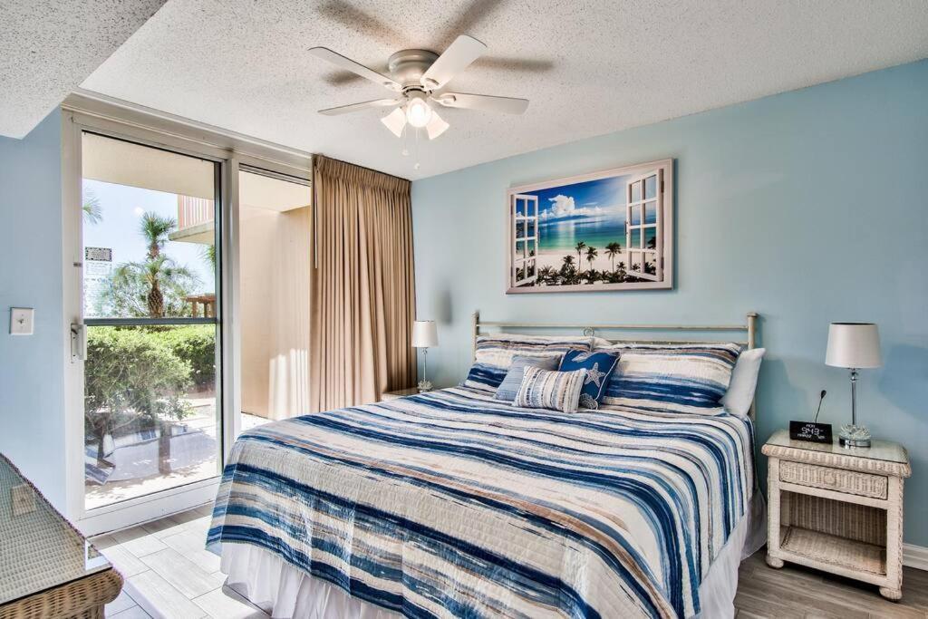 Pelican Beach Resort-Walkout Unit-On The Beach Destin Exteriör bild