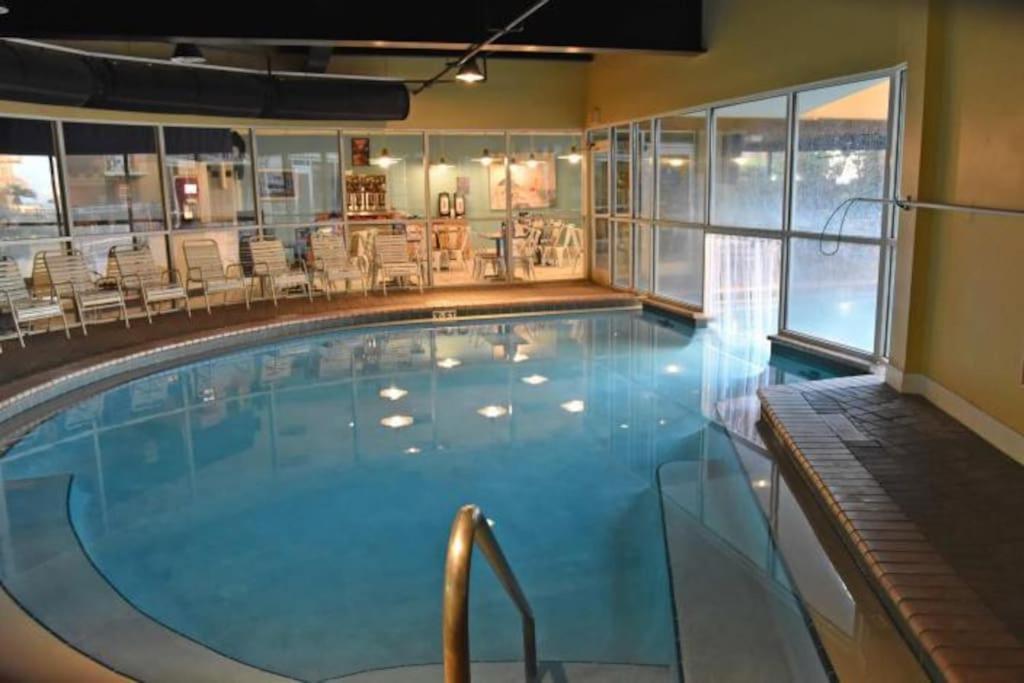 Pelican Beach Resort-Walkout Unit-On The Beach Destin Exteriör bild