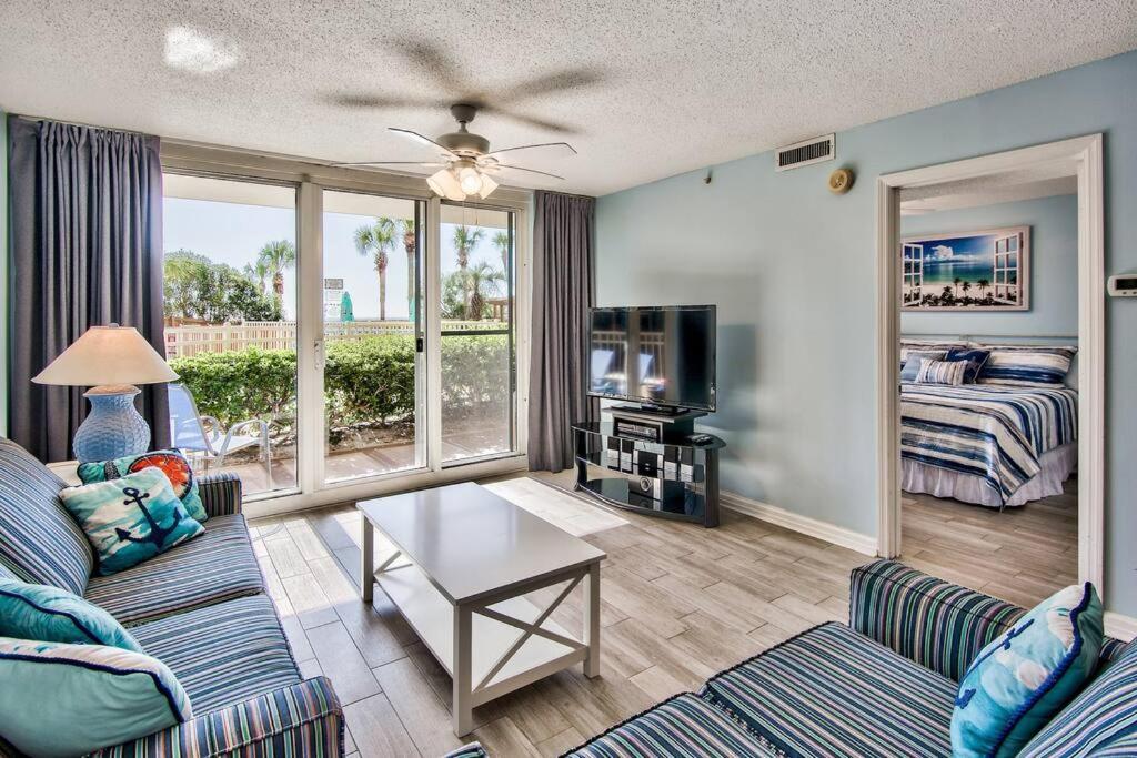 Pelican Beach Resort-Walkout Unit-On The Beach Destin Exteriör bild